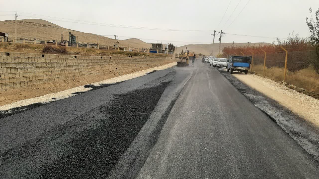 آسفالت جاده و معابر روستایی آغچه زیوه در شهرستان نقده