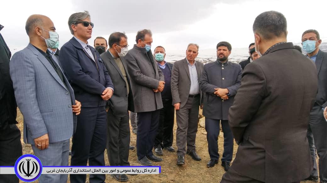 بازدید سرپرست معاونت هماهنگی امور عمرانی استانداری آذربایجان غربی از وضعیت سوخت رسانی پروژه های عمرانی منطقه گرده بلیج
