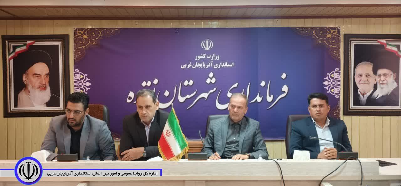 خدمت به مردم نعمتی الهی است / انسجام و وحدت، زیربنای توسعه شهرستان