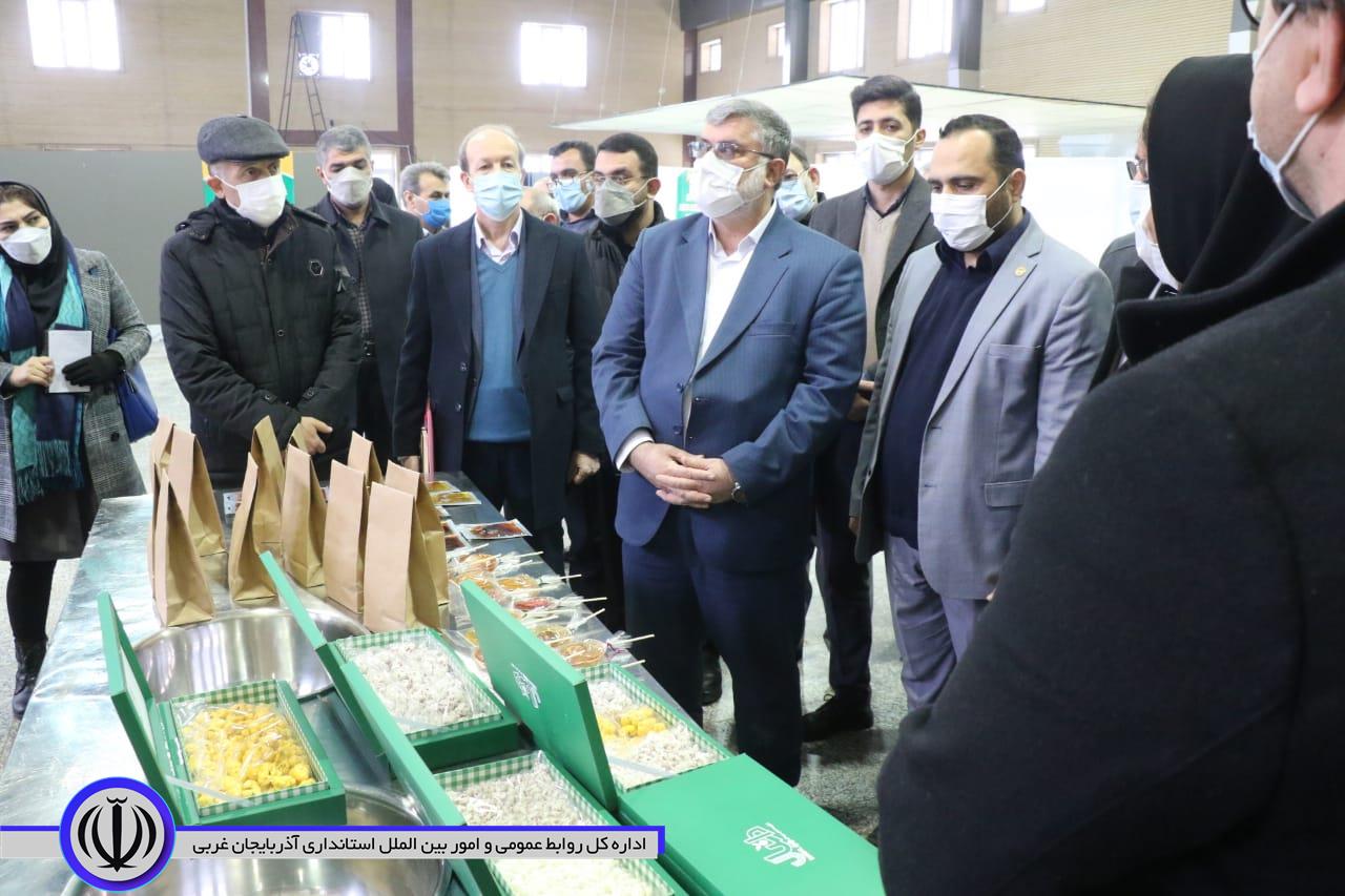 کشت گلخانه ای در استان توسعه یابد
