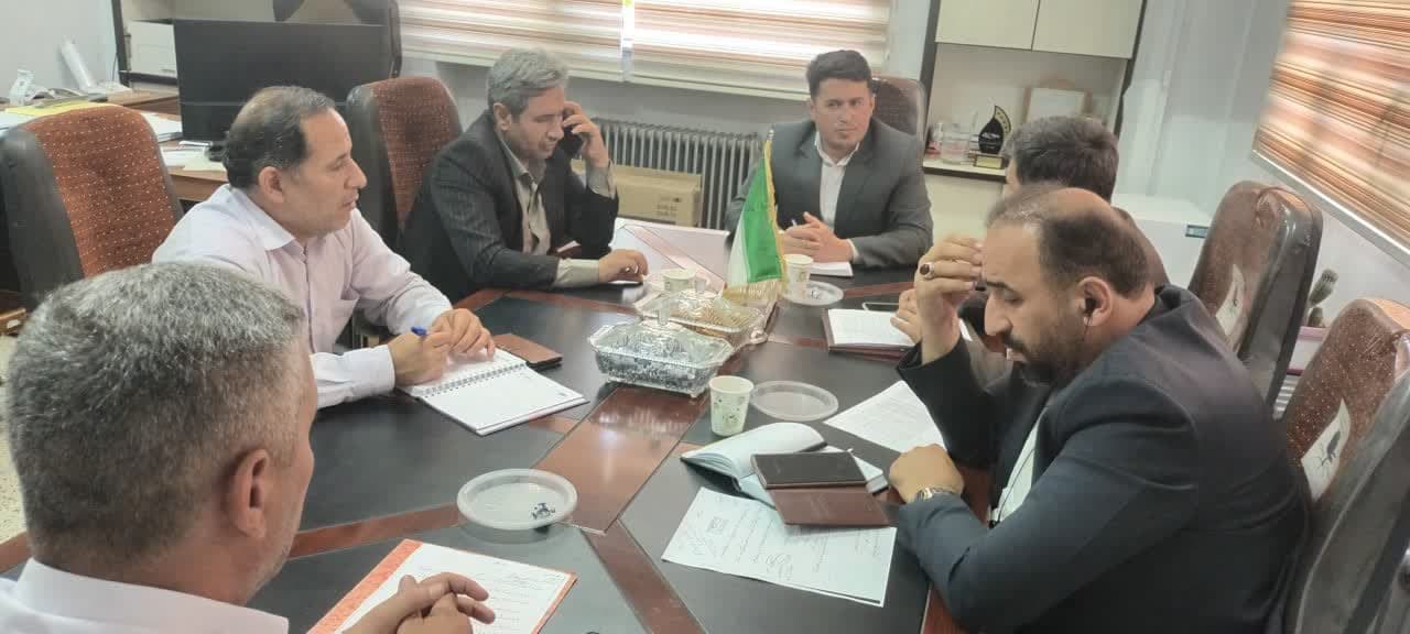 جلسه ستاد پیشگیری، هماهنگی و فرماندهی عملیات پاسخ به بحران با محوریت بررسی آتشسوزی بازارچه امین برگزار شد