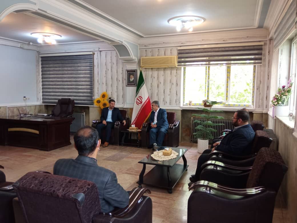 دیدار مدیر سازمان تعاون روستایی استان با فرماندار شهرستان نقده