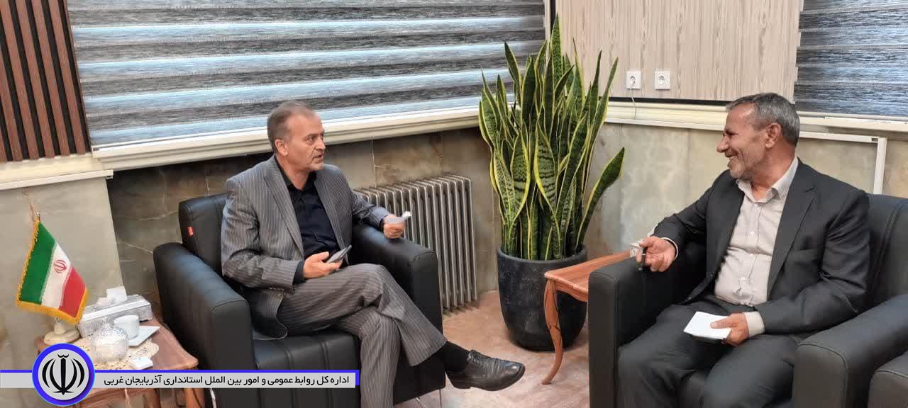 تلاش مضاعف مجموعه آب و فاضلاب در جهت ارتقاء سطح خدمات و یافتن راهکارهای عملی برای رفع مشکلات ضروری است