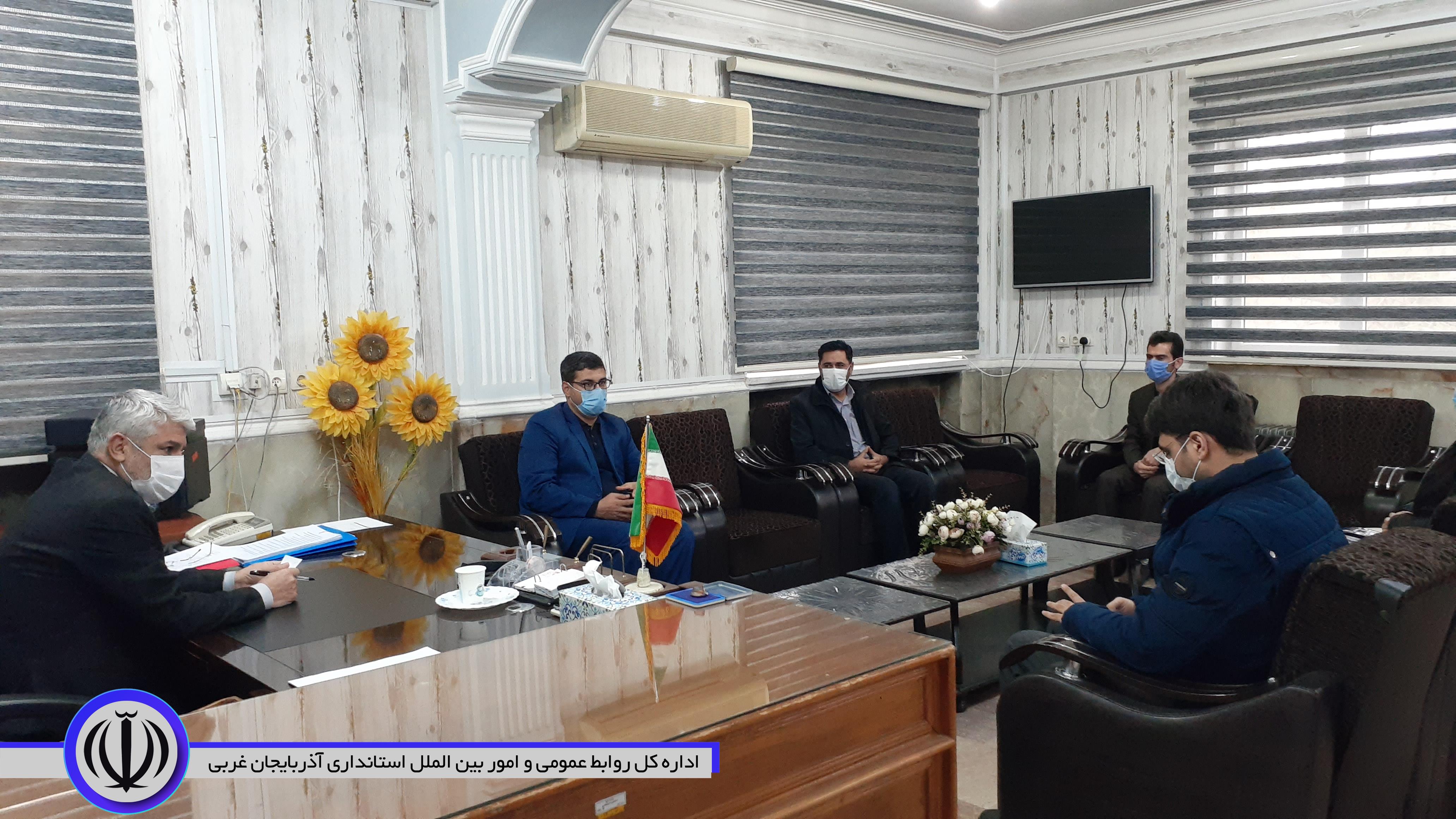 دیدار جمعی از اصحاب رسانه با فرماندار شهرستان