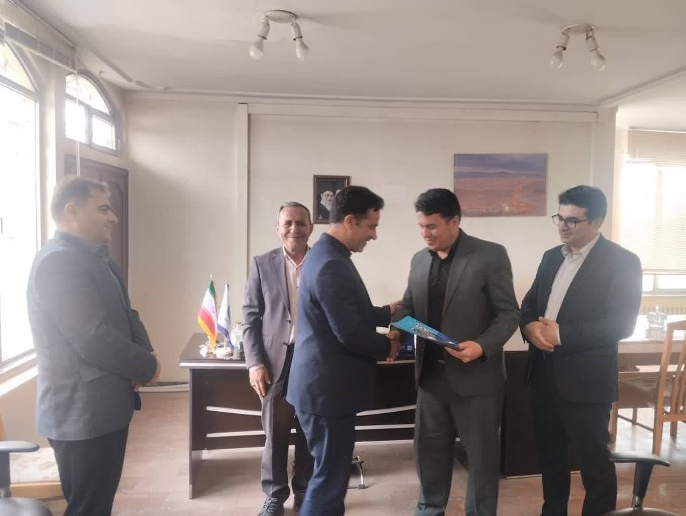 منصور قلی زاده بعنوان سرپرست جدید اداره امور آب و فاضلاب شهرستان نقده معرفی شد