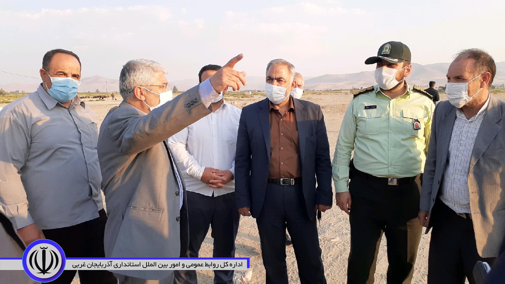 بازدید منوچهر شاکر فرماندار شهرستان از محل بازار دواب محمدیار