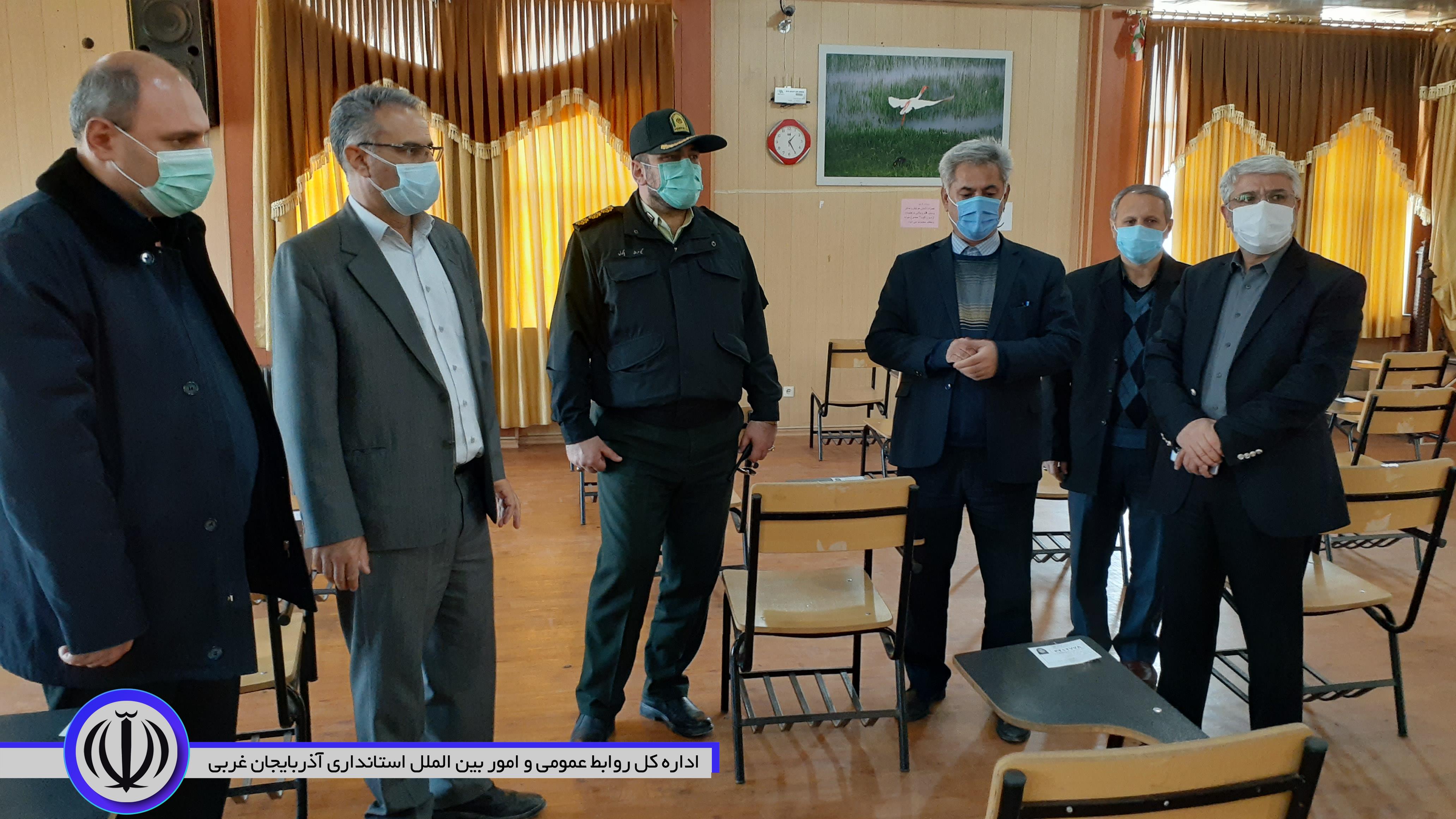 بازدید منوچهر شاکر فرماندار شهرستان از نحوه آماده سازی مراکز برگزاری هشتمین آزمون استخدامی دستگاه های اجرایی کشور در شهرستان نقده