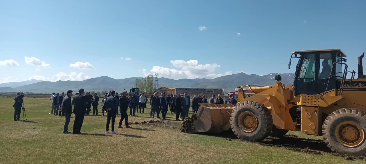 آغاز عملیات خاک‌برداری پروژه استراتژیک« بندر خشک نقده»؛ یکی از طرح‌های کلیدی اینوا برای تحول تجاری منطقه