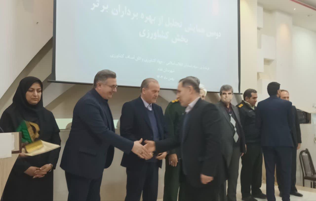 فرماندار نقده: بندر خشک، موتور محرک توسعه اقتصادی شهرستان خواهد بود