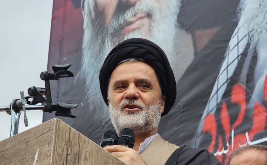 راهپیمایی روز جهانی قدس با حضور بی نظیر مردم شهرستان نقده برگزار شد + تصاویر