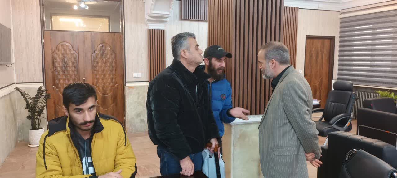 ملاقات مردمی و دیدار چهره به چهره فرماندار شهرستان نقده + تصاویر