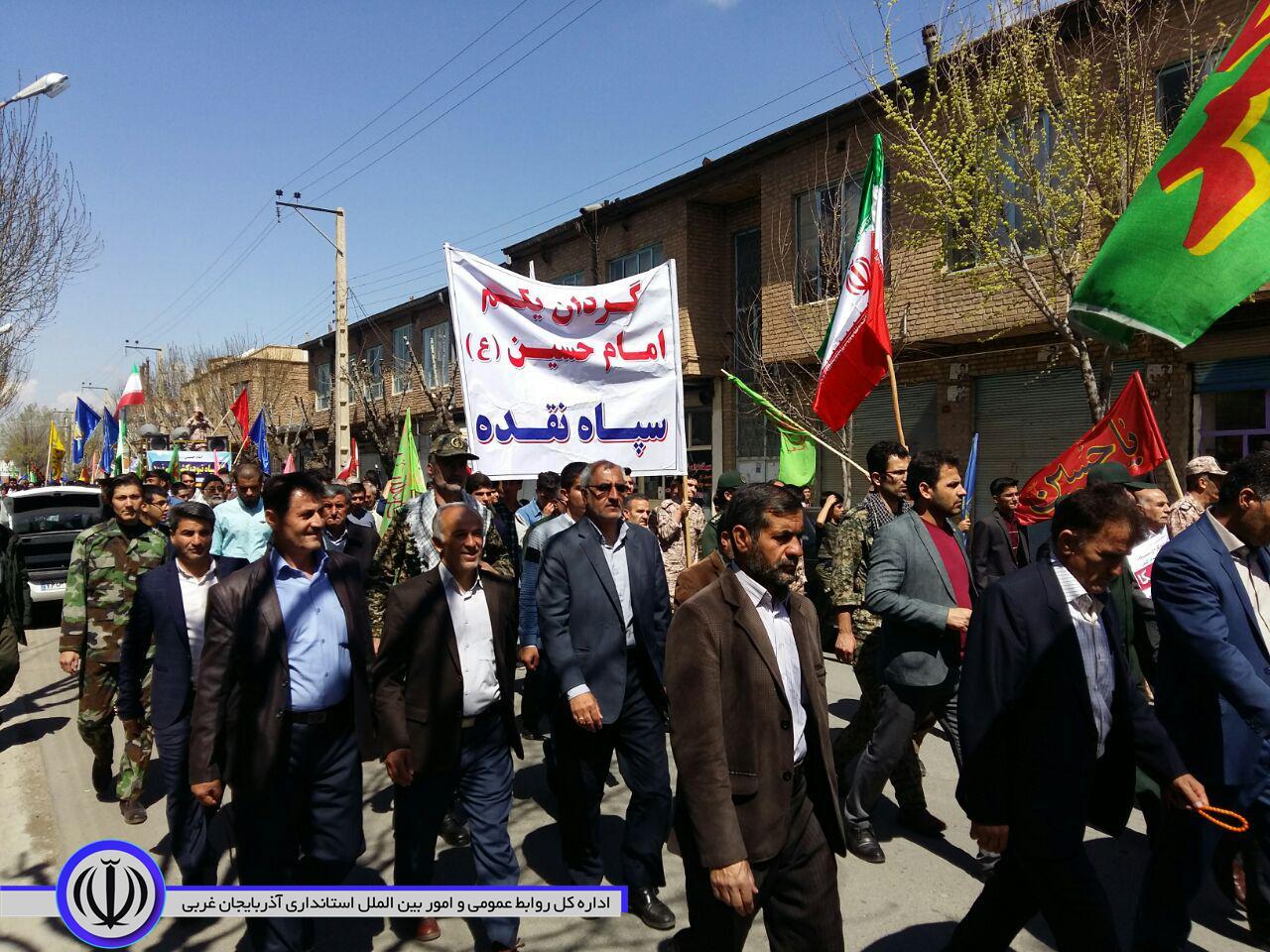 خروش مردم ولایی شهرستان نقده در حمایت از سپاه پاسداران انقلاب اسلامی
