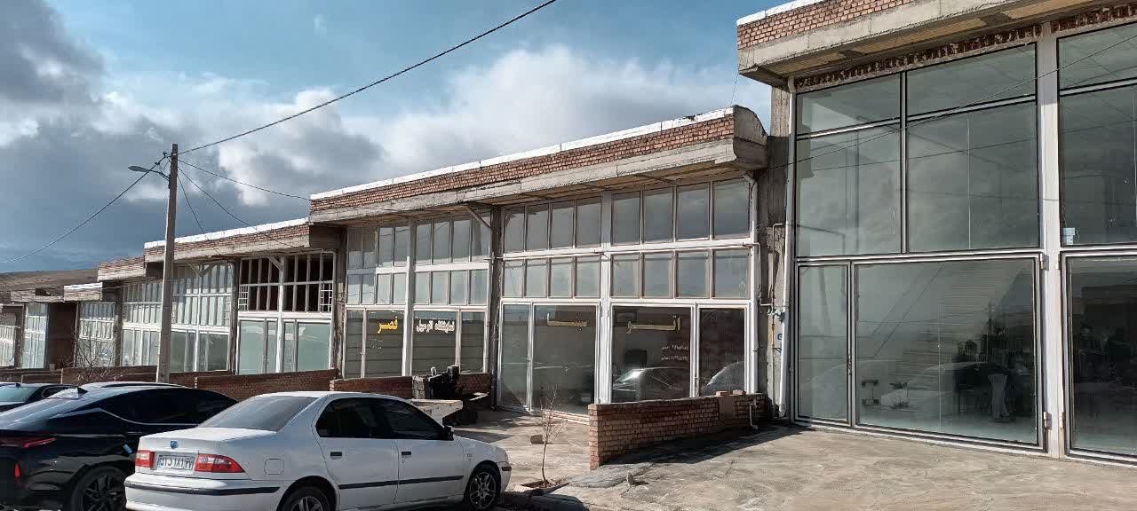 بازدید فرماندار نقده از مجتمع خودرویی و تصمیم‌گیری برای ساماندهی این مجتمع