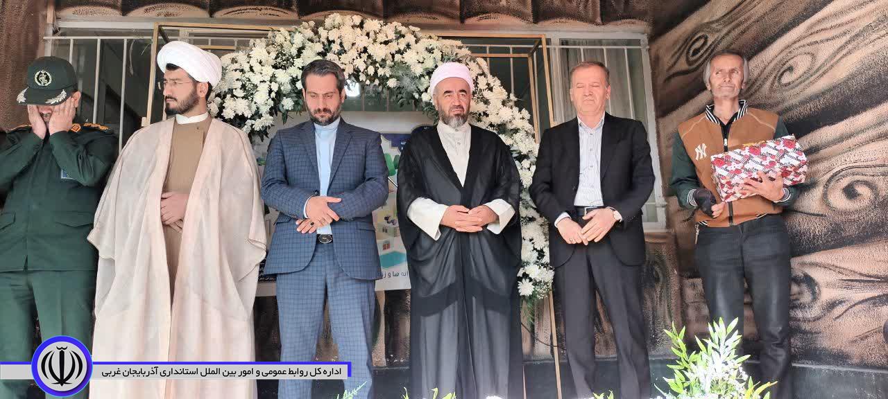 زنگ آغاز سال تحصیلی جدید با حضور سرپرست فرمانداری نقده نواخته شد