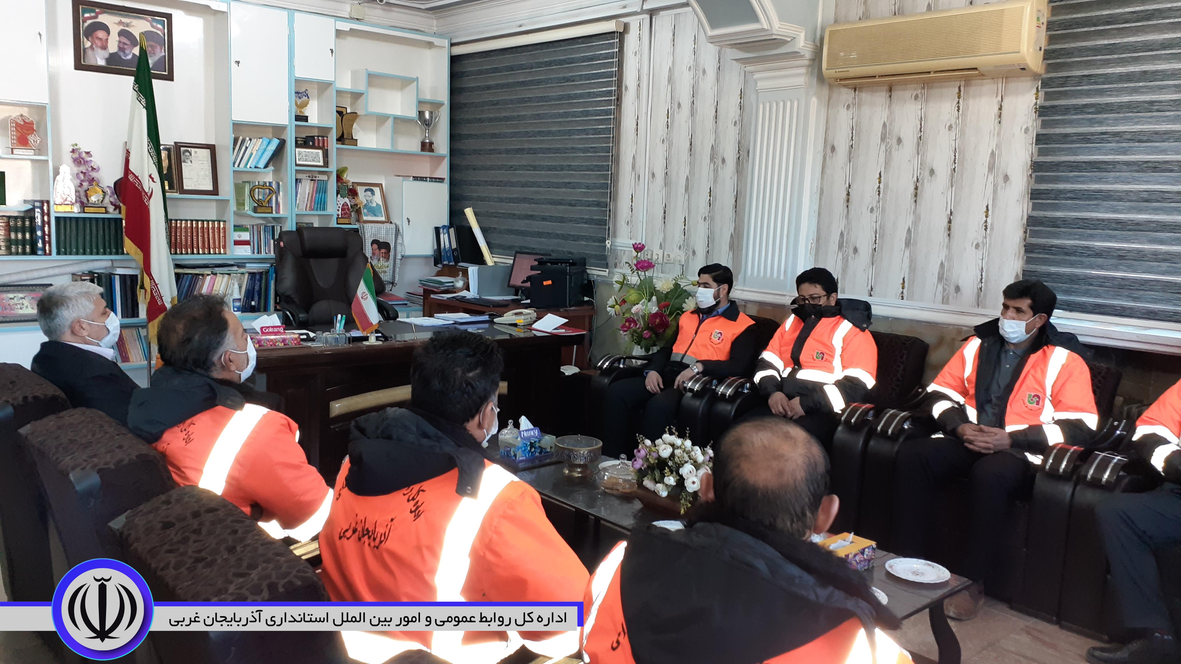 ️دیدار منوچهر شاکر فرماندار شهرستان با رئیس و کارکنان اداره راهداری و حمل و نقل جاده ای