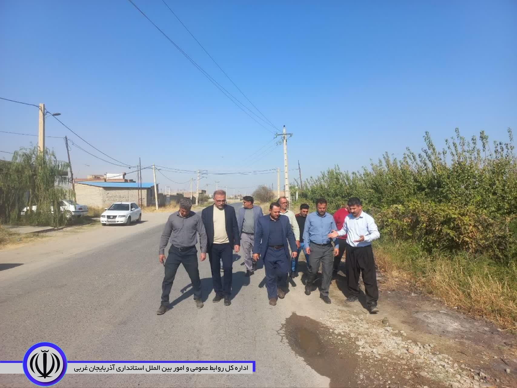 بازدید بخشدار مرکزی نقده از روستای بالقچی با هدف نظارت بر ساماندهی ورودی روستا