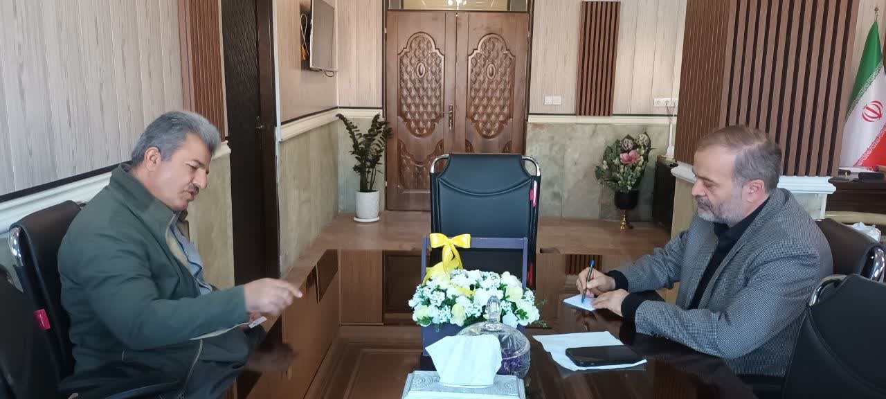 برگزاری ملاقات مردمی و دیدار چهره به چهره فرماندار نقده + تصاویر