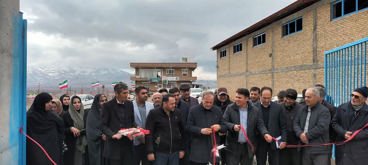 بهرهبرداری از واحد دامپروری پرورش گوسفند با حضور فرماندار شهرستان نقده