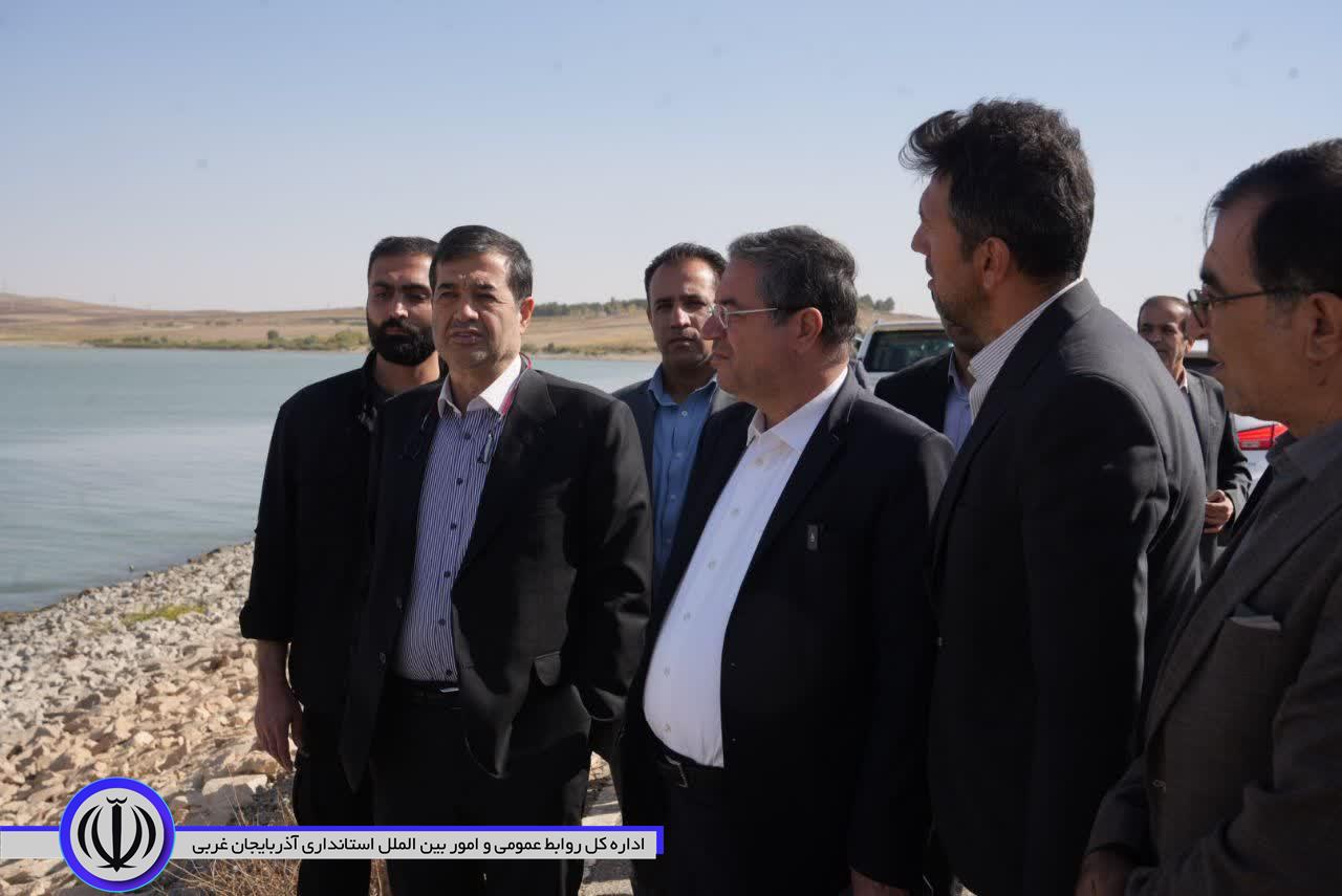 بازدید وزیر ورزش و جوانان از سد حسنلو