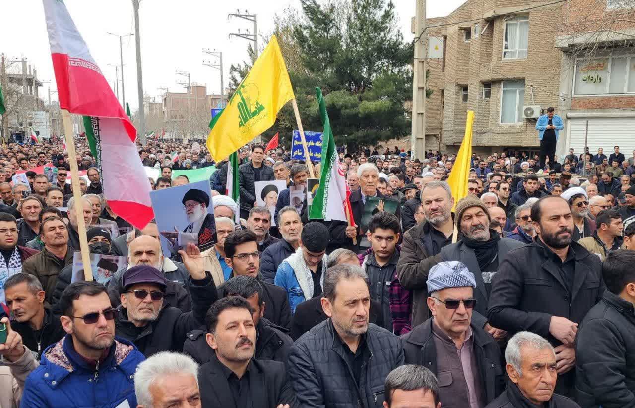 راهپیمایی روز جهانی قدس با حضور بی نظیر مردم شهرستان نقده برگزار شد + تصاویر