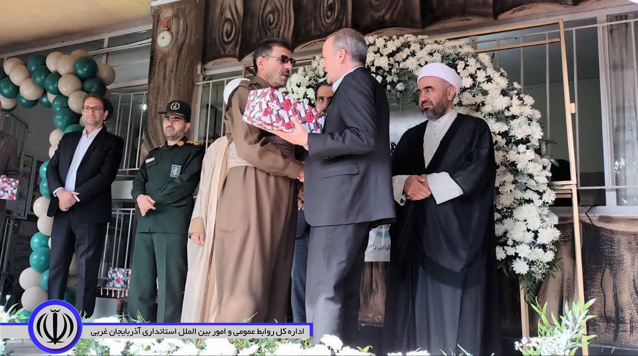 زنگ آغاز سال تحصیلی جدید با حضور سرپرست فرمانداری نقده نواخته شد