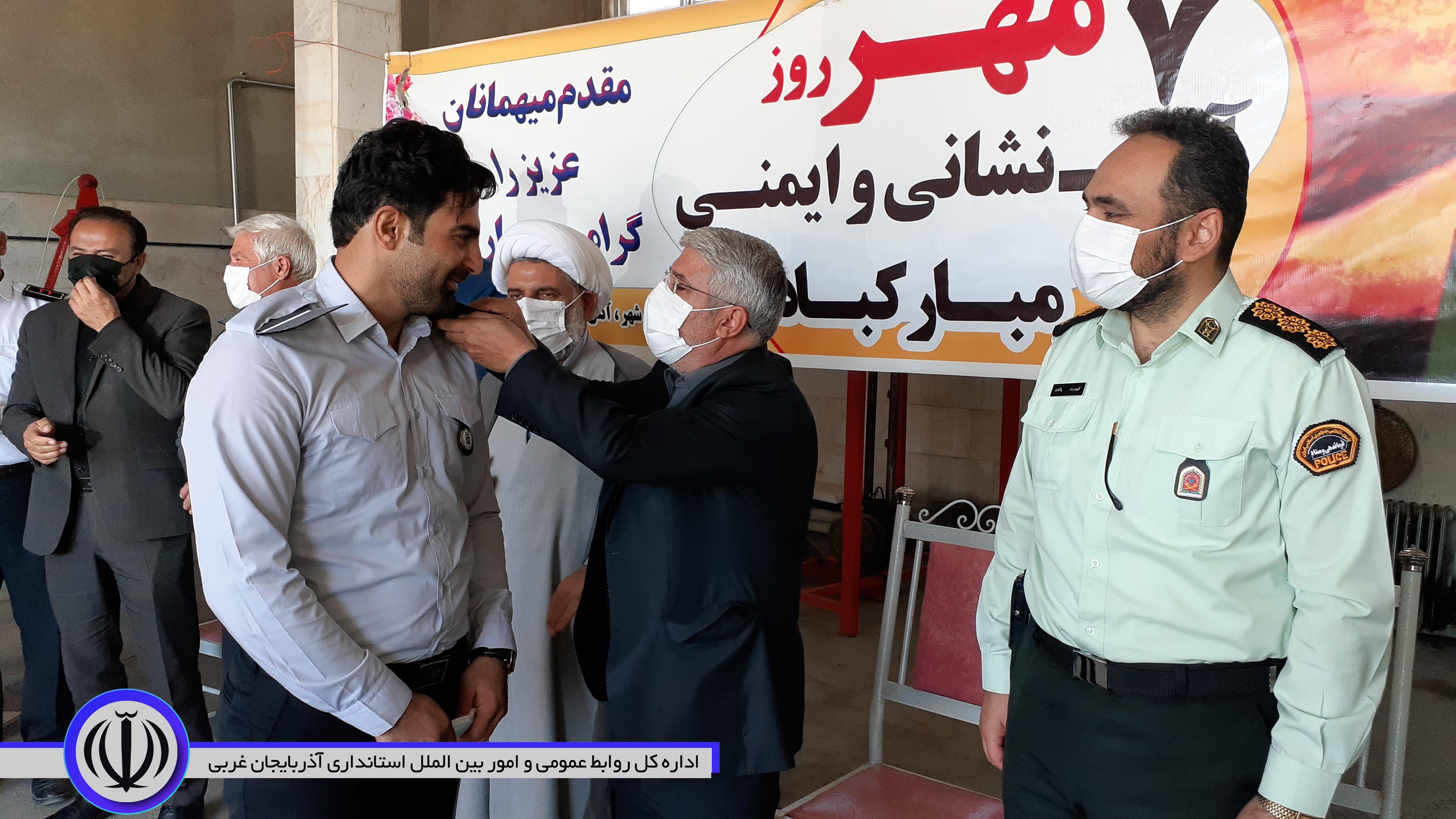 مراسم گرامیداشت 7 مهر روز آتش نشانی و ایمنی با حضور منوچهر شاکر فرماندار شهرستان نقده برگزار شد