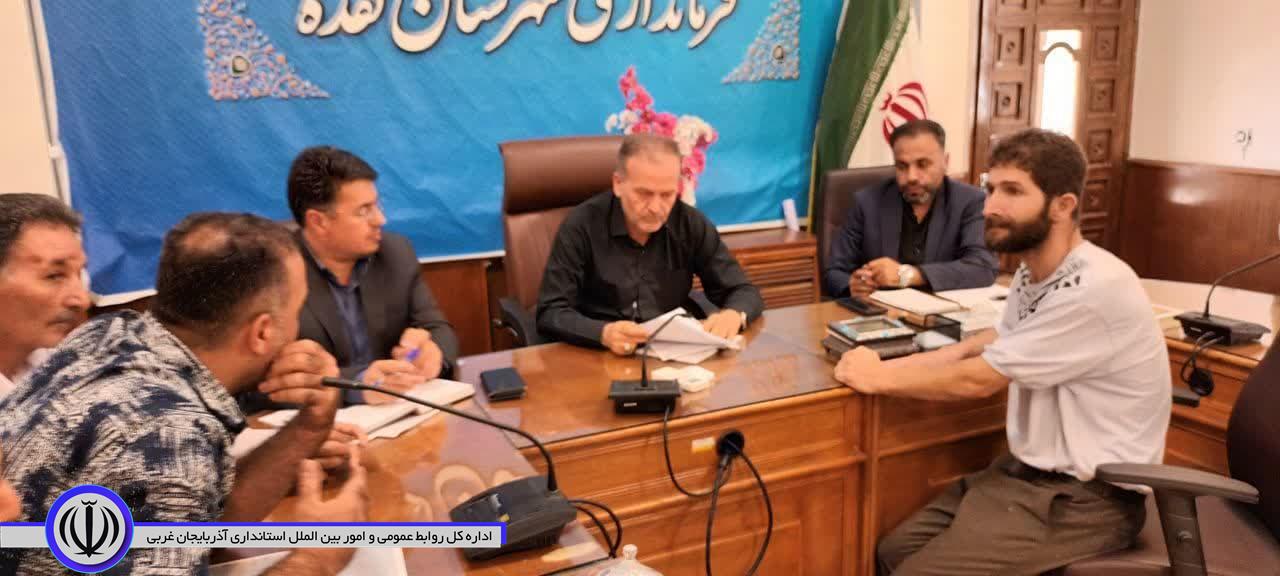 ملاقات مردمی و دیدار چهره به چهره سرپرست فرمانداری شهرستان نقده با شهروندان برگزار شد