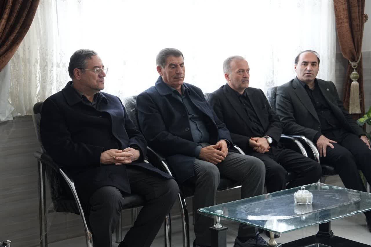 دیدار استاندار آذربایجان‌غربی و فرماندار نقده با مادران سالمند در این شهرستان + تصاویر