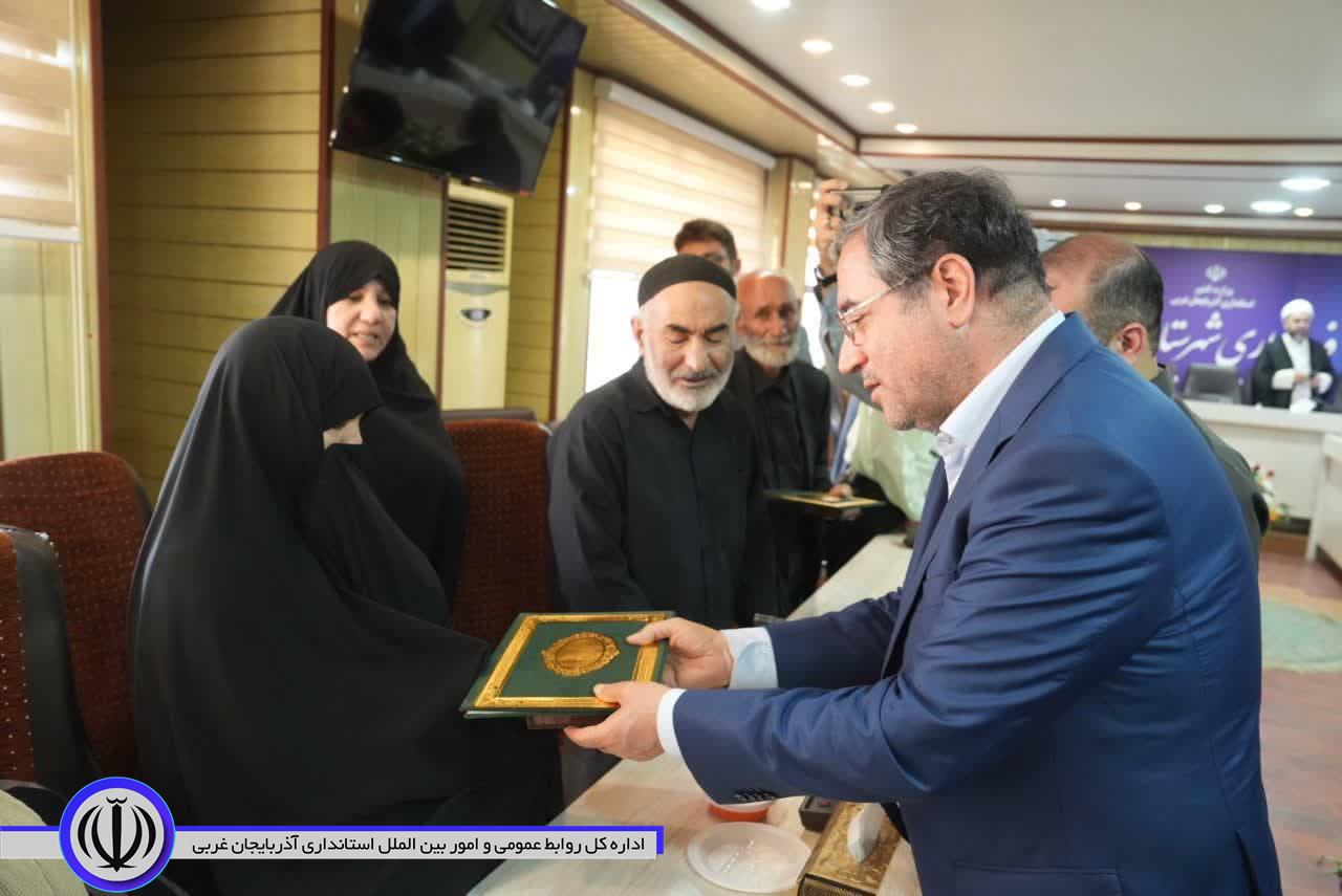 برگزاری جلسه شورای اداری شهرستان نقده + تصاویر