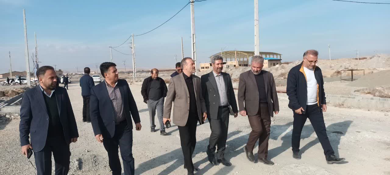 تأکید فرماندار نقده بر تسریع در اجرای پروژه 1100 واحدی نهضت ملی مسکن سایت کوزهگران