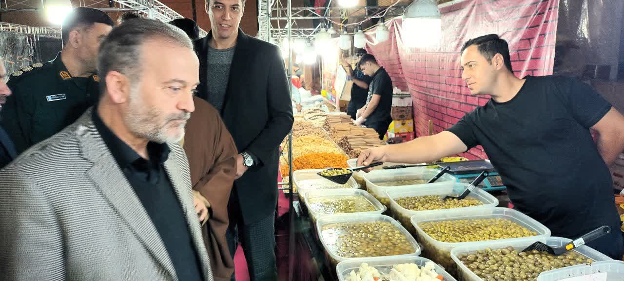 افتتاح نمایشگاه محصولات و تولیدات مددجویان کمیته امداد امام خمینی(ره) شهرستان نقده با حضور فرماندار