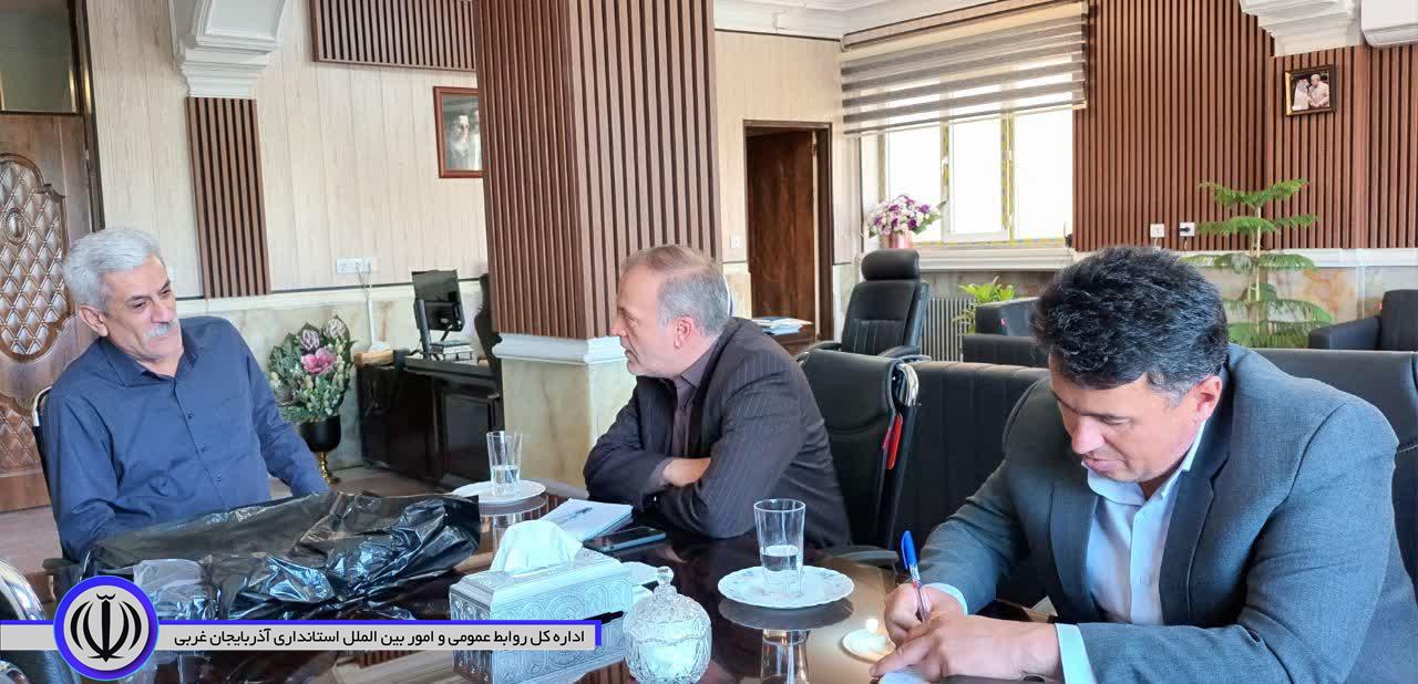 ملاقات مردمی و دیدار چهره به چهره سرپرست فرمانداری شهرستان نقده