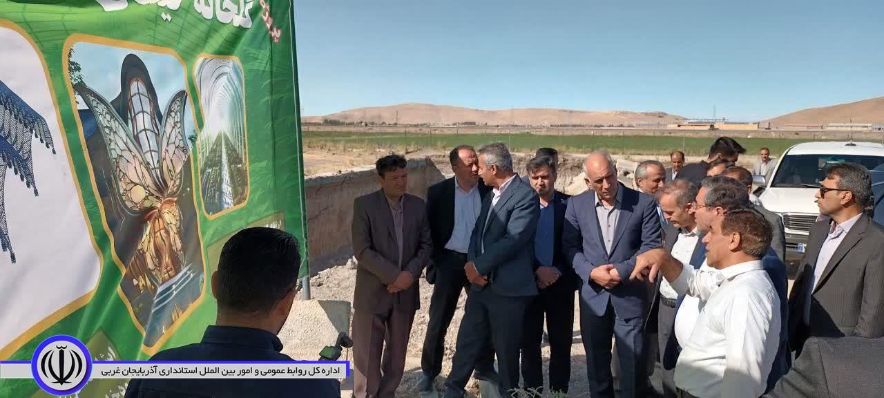 بازدید استاندار آذربایجانغربی از شهرک گلخانهای خلیفهلو
