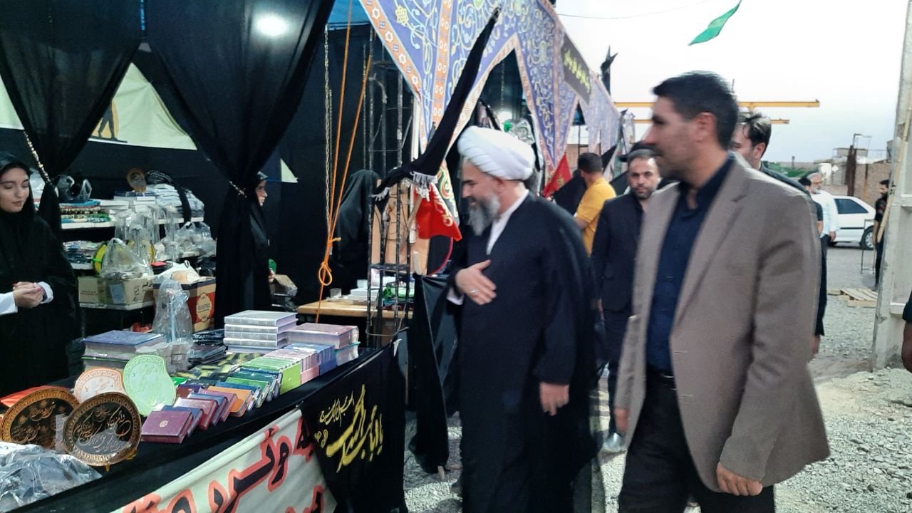 بازدید فرماندار نقده از موکب ها و ایستگاههای صلواتی زوار اربعین در شهرستان