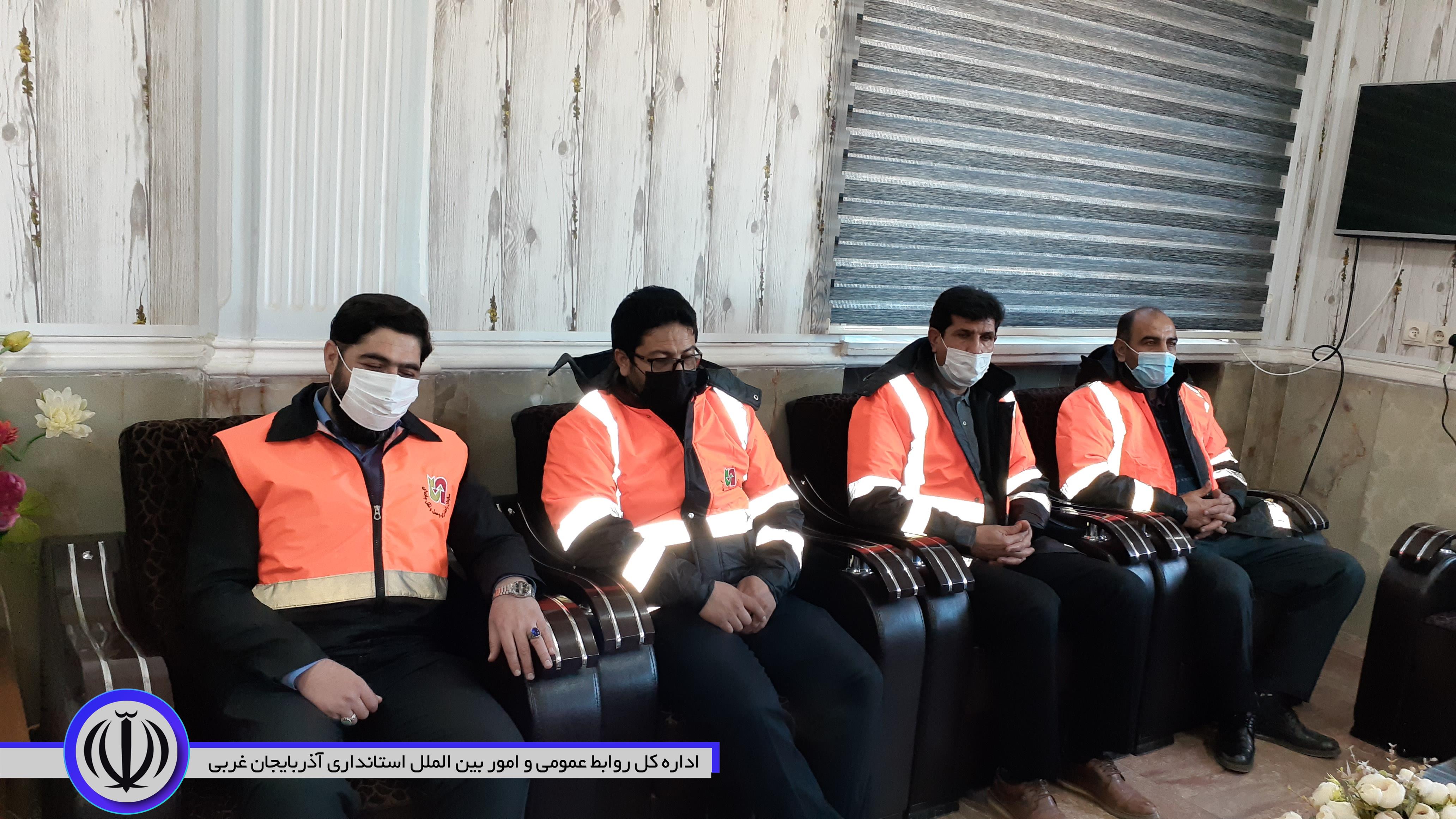 ️دیدار منوچهر شاکر فرماندار شهرستان با رئیس و کارکنان اداره راهداری و حمل و نقل جاده ای