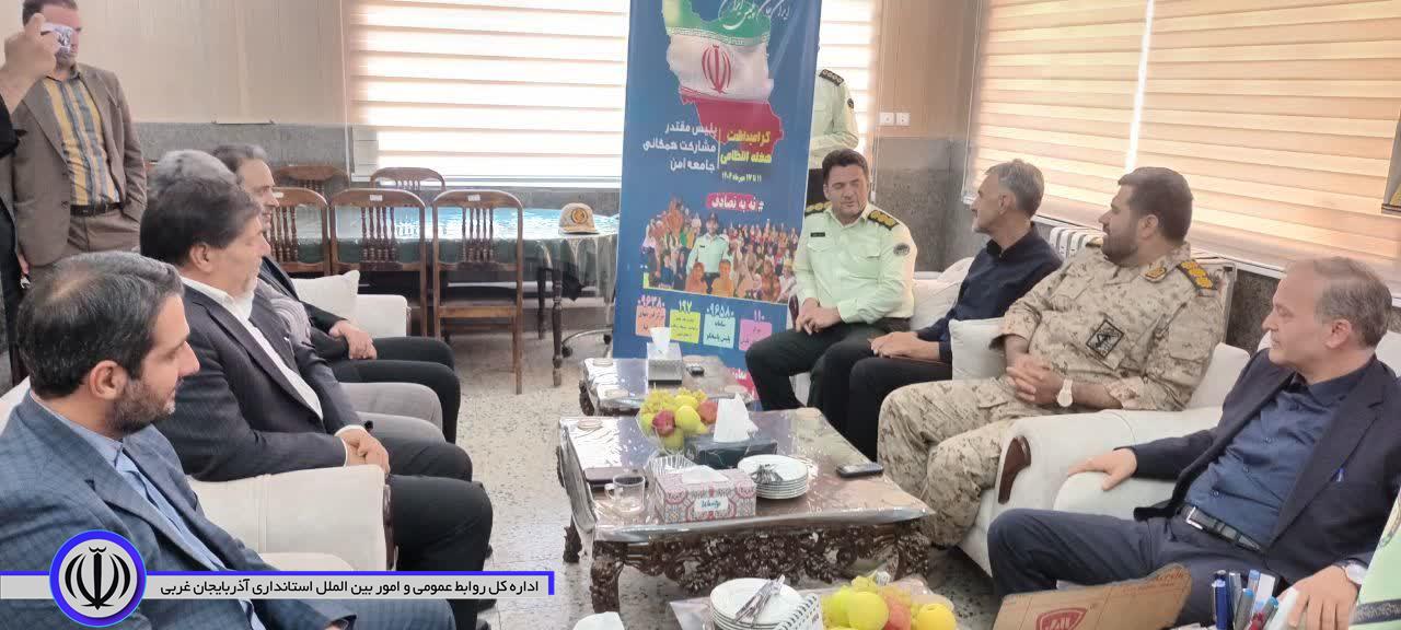 دیدار سرپرست فرمانداری شهرستان نقده با فرمانده انتظامی نقده
