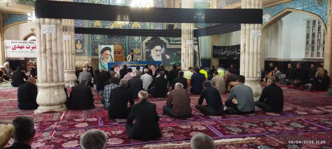 گزارش تصویری: عزاداری مردم شهرستان نقده در سالروز رحلت جانسوز معمار کبیر انقلاب اسلامی