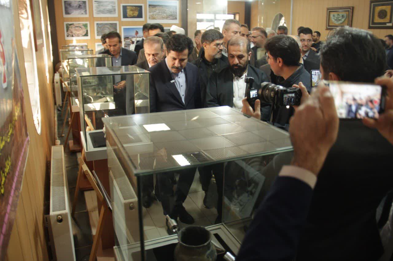 بازدید معاون رئیسجمهور از موزه پایگاه منطقه تاریخی حسنلو