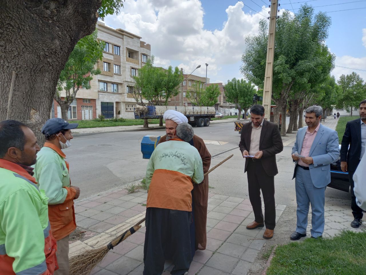 آلبوم تصویری/تقدیر فرماندار شهرستان از کارگران زحمتکش شهرداری