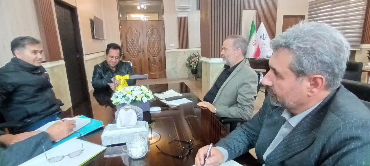 ملاقات مردمی و دیدار چهره به چهره فرماندار شهرستان نقده + تصاویر