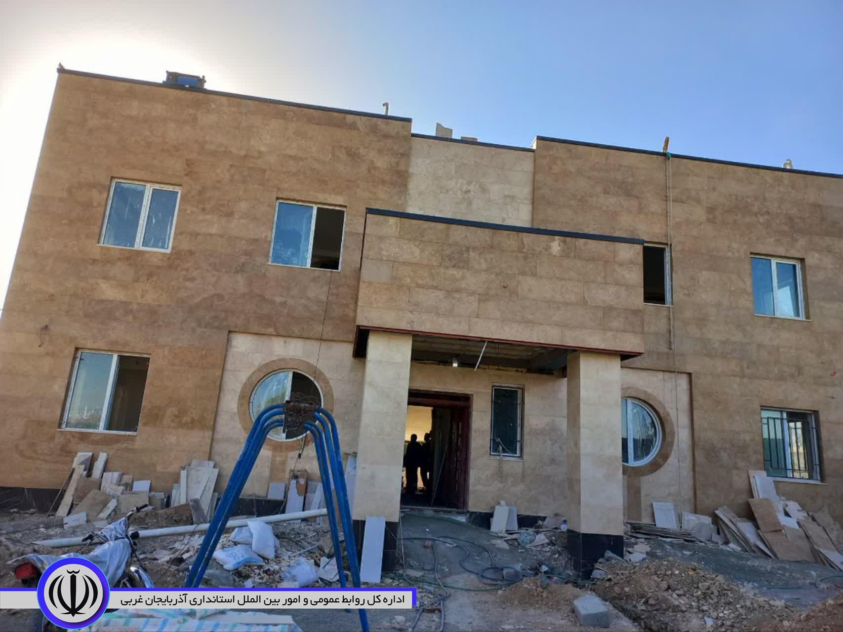 بازدید معاون فرماندار نقده از پروژه احداث مرکز جامع سلامت روستای چیانه