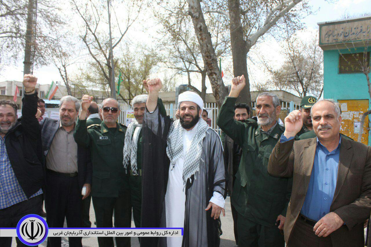 خروش مردم ولایی شهرستان نقده در حمایت از سپاه پاسداران انقلاب اسلامی