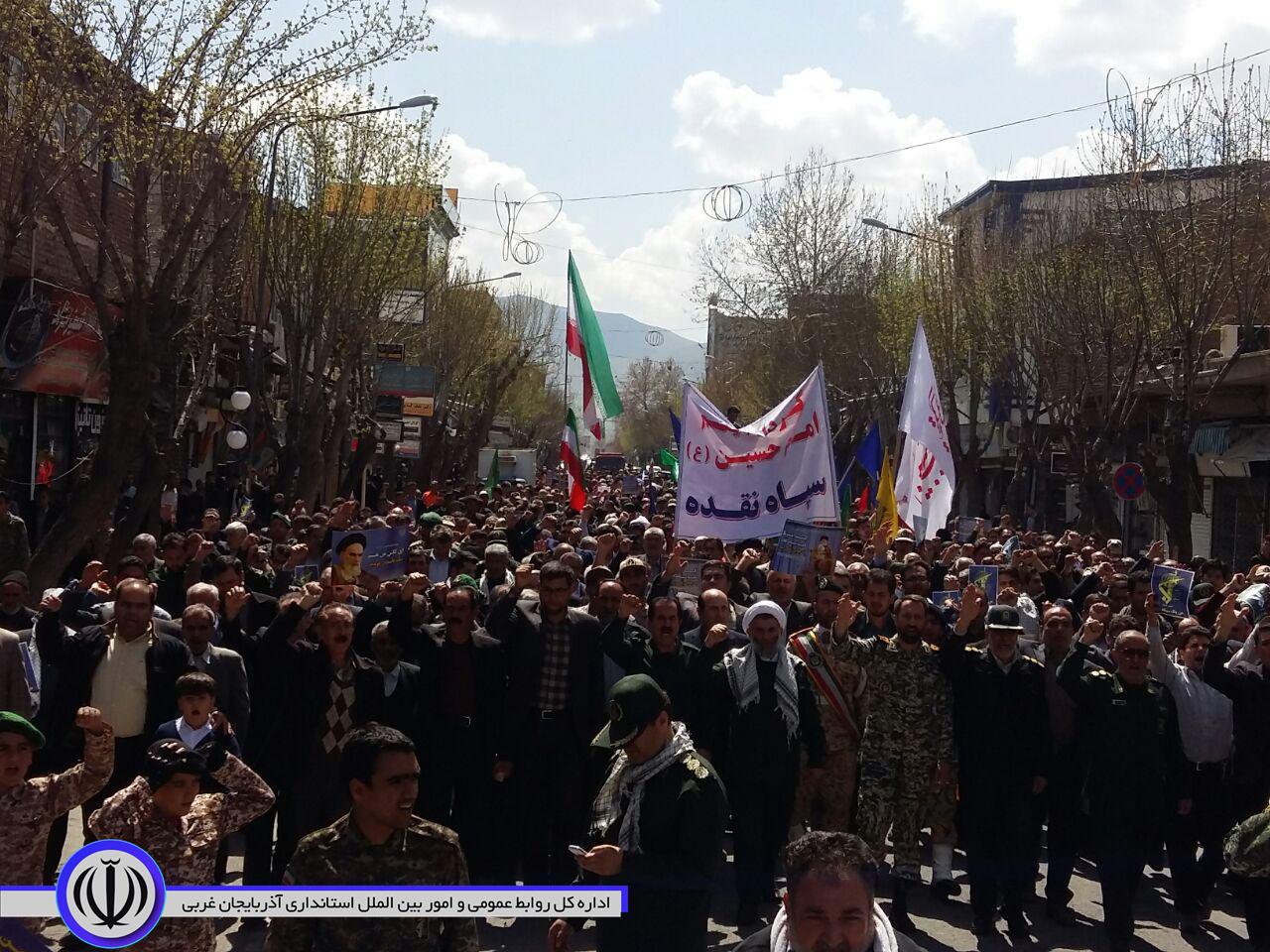 خروش مردم ولایی شهرستان نقده در حمایت از سپاه پاسداران انقلاب اسلامی