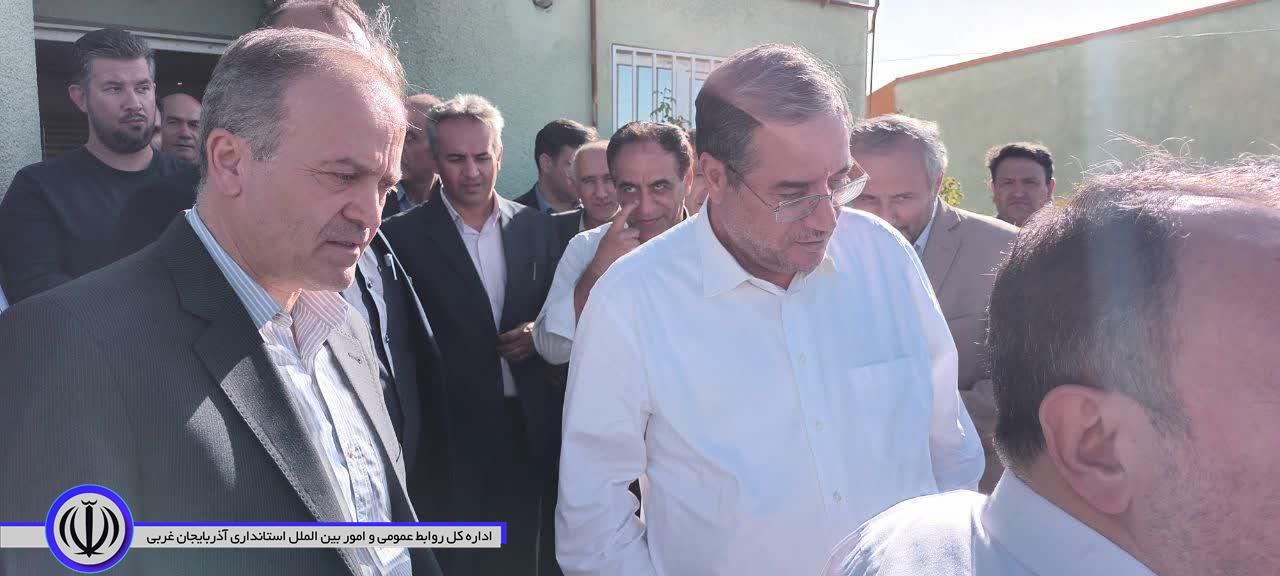 بازدید استاندار آذربایجانغربی از شهرک گلخانهای خلیفهلو