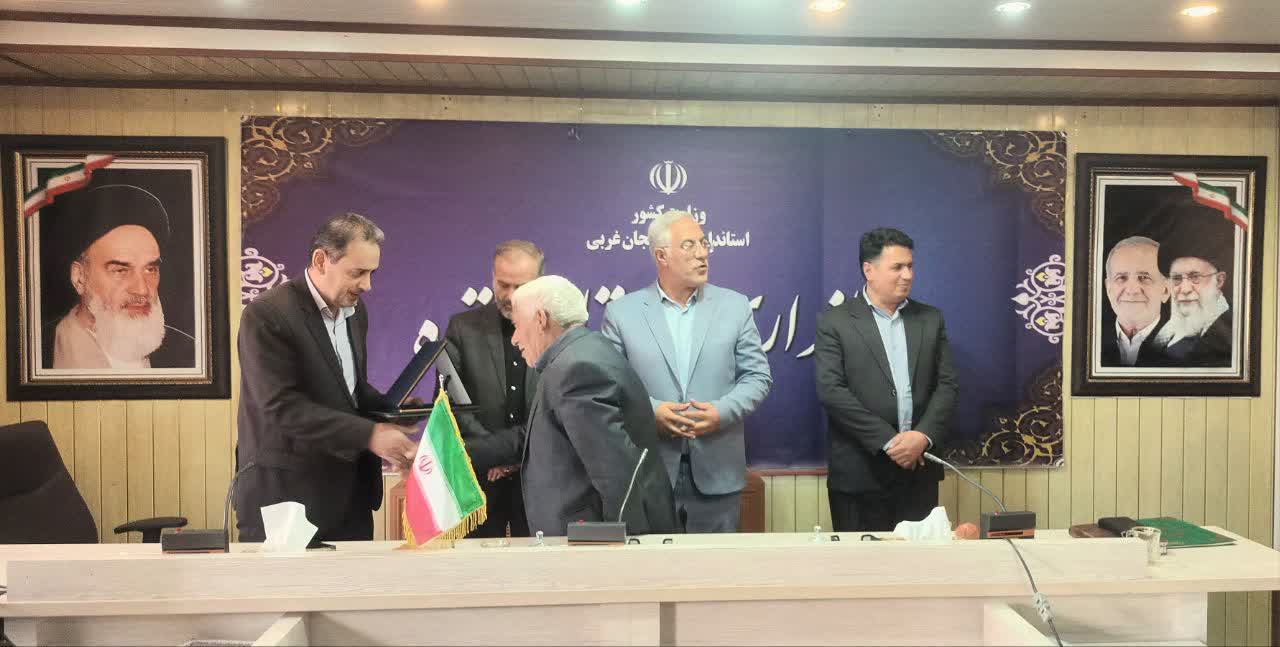 فرماندار نقده بر همدلی، مدیریت منابع و شتاببخشی به توسعه همهجانبه شهرستان تاکید کرد