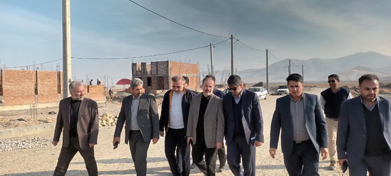 تأکید فرماندار نقده بر تسریع در اجرای پروژه 1100 واحدی نهضت ملی مسکن سایت کوزهگران