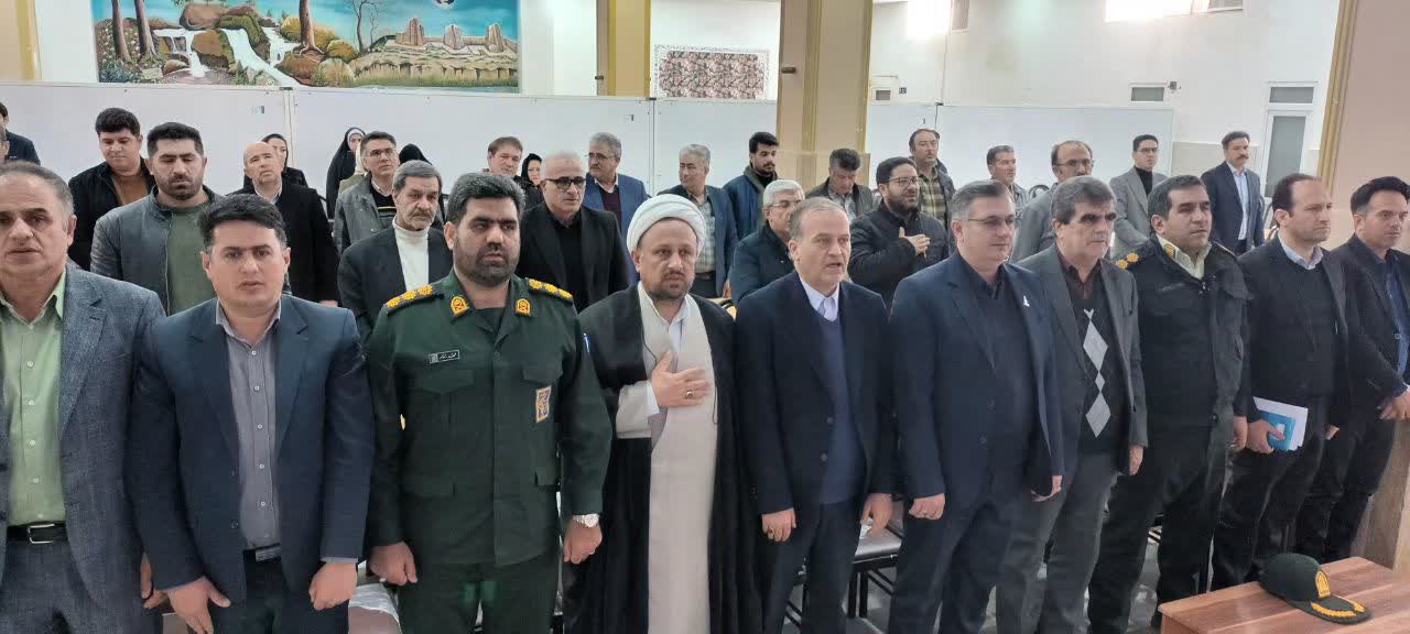 فرماندار نقده: بندر خشک، موتور محرک توسعه اقتصادی شهرستان خواهد بود