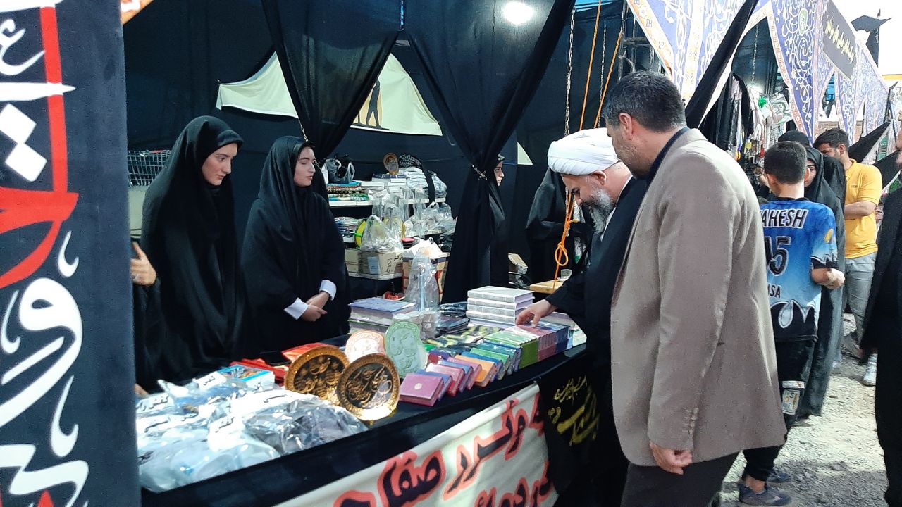 بازدید فرماندار نقده از موکب ها و ایستگاههای صلواتی زوار اربعین در شهرستان