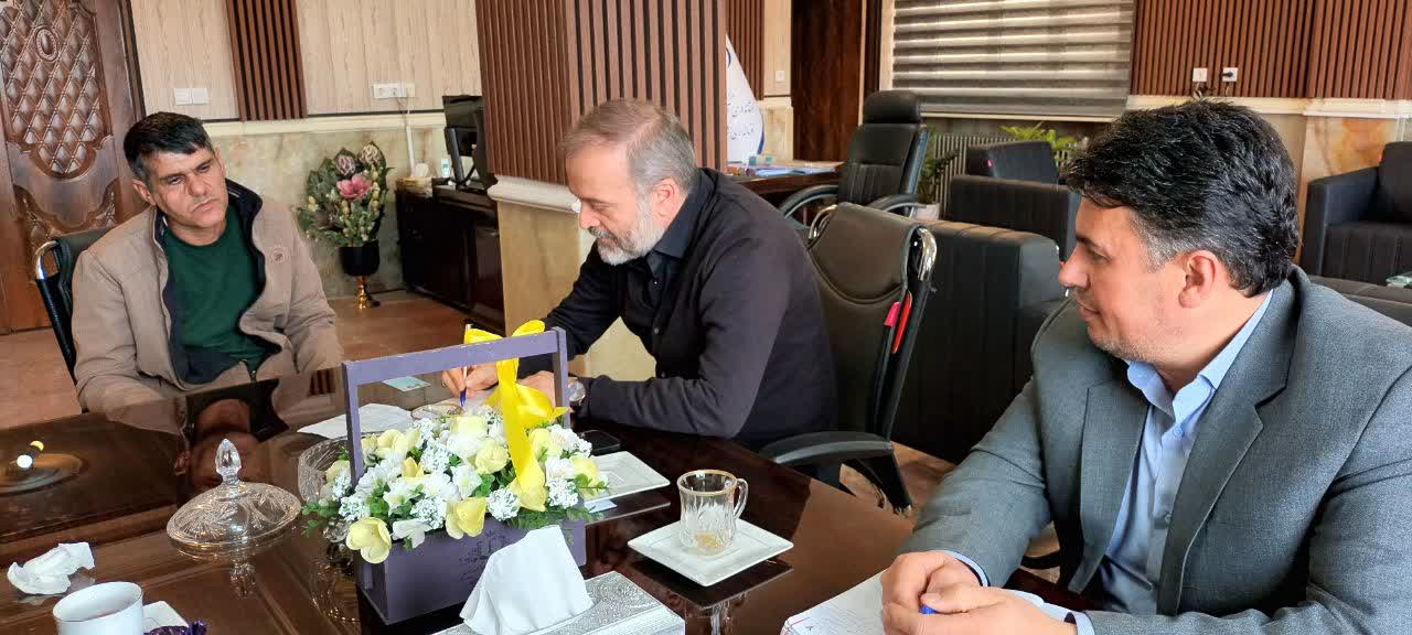 برگزاری ملاقات مردمی و دیدار چهره‌به‌چهره فرماندار شهرستان نقده با شهروندان