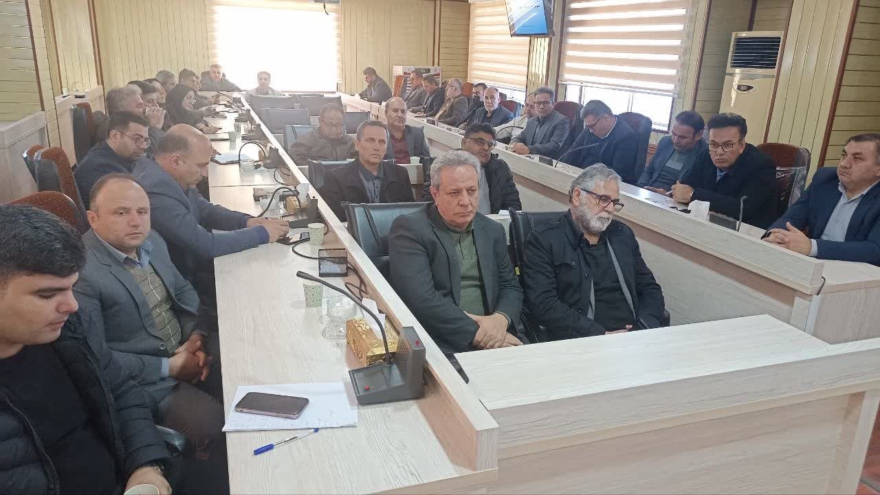 چهارمین جلسه شورای اداری شهرستان نقده در سال جاری با محوریت نظارت بر بازار، انتخابات و طرح محله‌محور برگزار شد